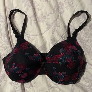 NWOT Natori 34DD Black and Red Floral Bra